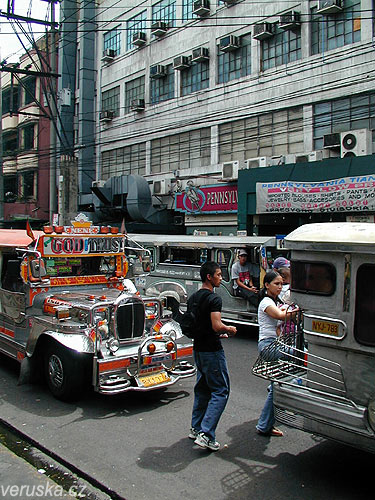 Jeepney v Manile
