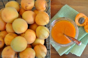 Meruňky v košíku a meruňkový džem