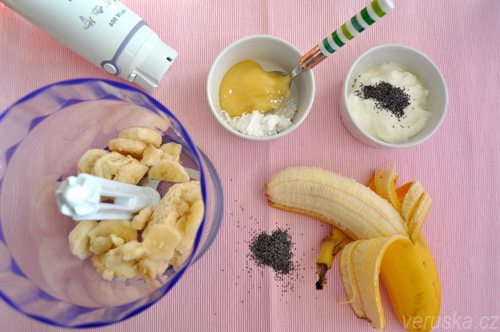 Zmrzlina za 5 minut - banánová z mákem, suroviny